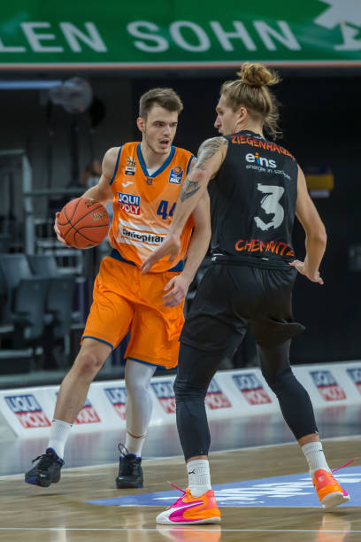 1分钟内迎 1分钟内迎